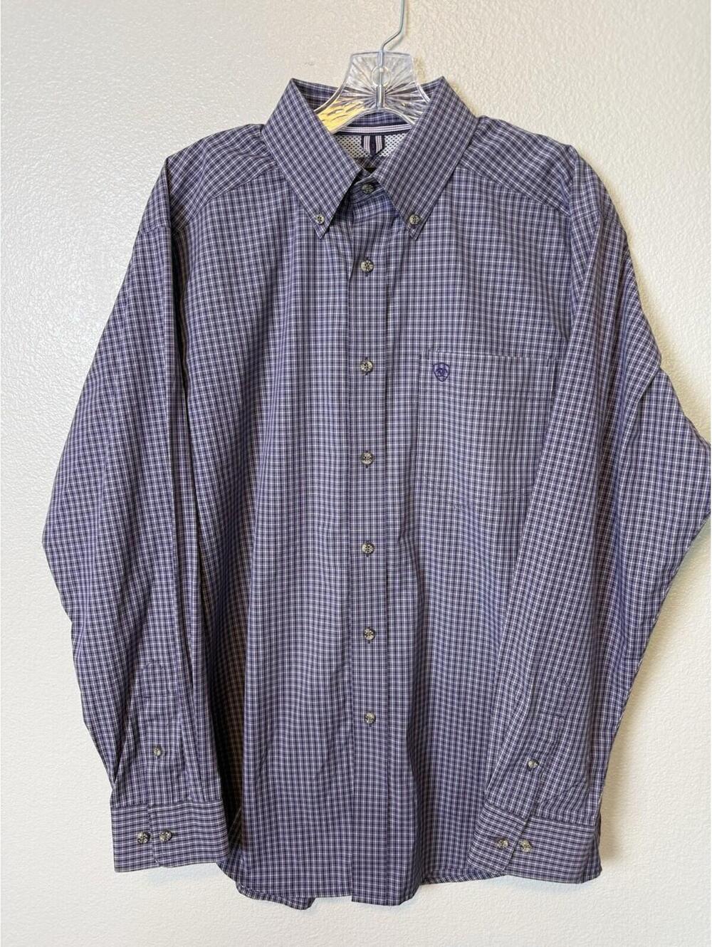 Ariat Shirt Men’s Pro Series M Plaid Button-Down Long Sleeve Wrinkle Free purple